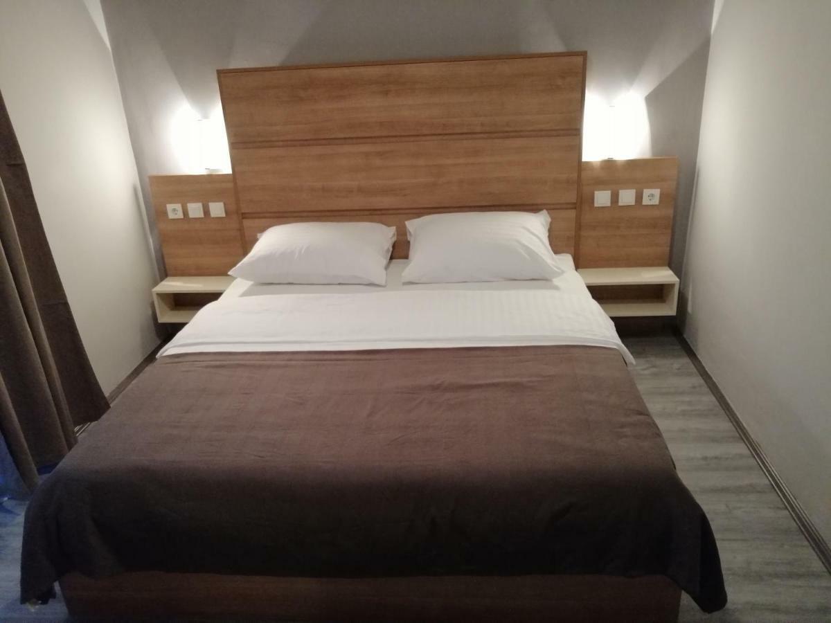 Apartmani Simon 洛帕 外观 照片